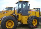 Фронтальный погрузчик LW500FN